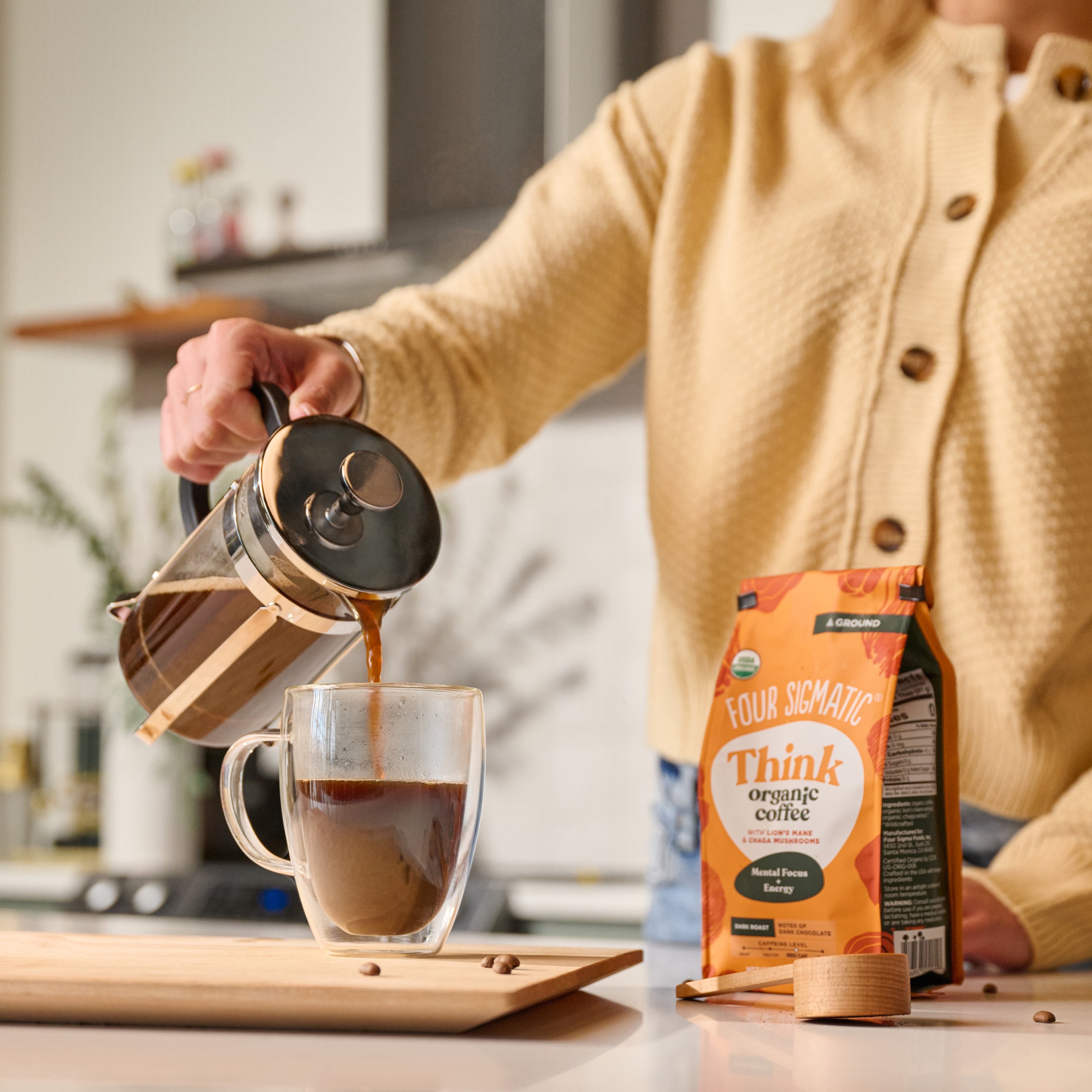 'Four Sigmatic Happy Gut organic coffee package with benefits: smooth digestion, energy boost, and positive mood.'